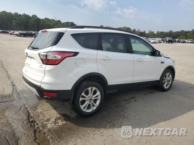 Trzecie zdjęcie samochodu z tyłu: 2018 FORD ESCAPE SE VIN:1FMCU9GD2JUA94810 - miniatura