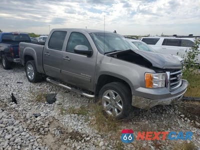 Czwarte zdjęcie samochodu z boku: 2013 GMC SIERRA K1500 SLT VIN:3GTP2WE79DG283971 - miniatura