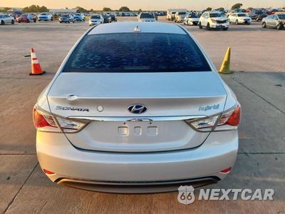 Zdjęcie 6 z 12 samochodu: 2015 HYUNDAI SONATA HYBRID VIN:KMHEC4A48FA137837 - miniatura