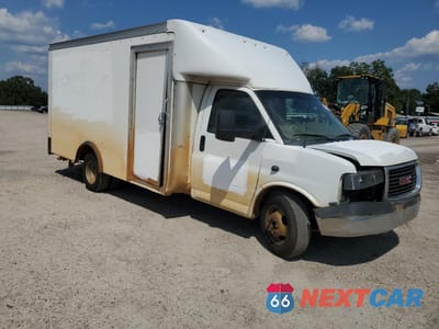 Czwarte zdjęcie samochodu z boku: 2021 GMC SAVANA CUTAWAY G3500 VIN:7GZ37SC75MN001329 - miniatura