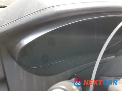 Zdjęcie 9 z 14 samochodu: 2020 JAGUAR E-PACE R-DYNAMIC SE VIN:SADFL2GX2L1007504 - miniatura