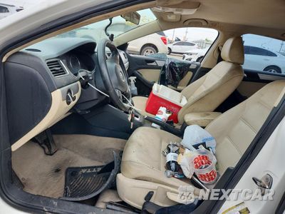 Zdjęcie 7 z 13 samochodu: 2013 VOLKSWAGEN JETTA SE VIN:3VWDX7AJ3DM350512 - miniatura