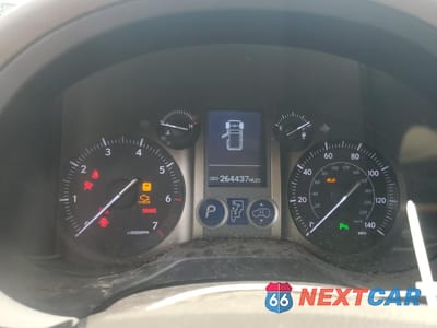 Zdjęcie 9 z 13 samochodu: 2011 LEXUS GX 460 PREMIUM VIN:JTJJM7FX7B5025048 - miniatura