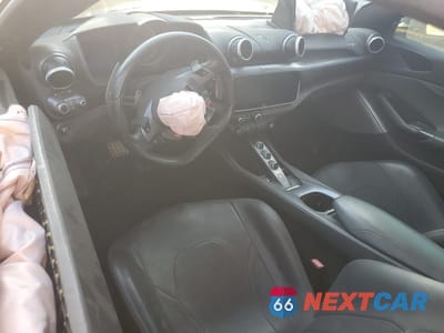 Zdjęcie 8 z 12 samochodu: 2019 FERRARI PORTOFINO VIN:ZFF89FPA1K0242634 - miniatura