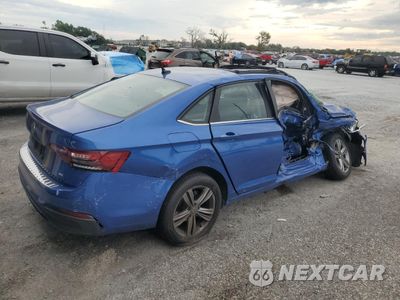 Trzecie zdjęcie samochodu z tyłu: 2022 VOLKSWAGEN JETTA SE VIN:3VW7M7BU3NM003536 - miniatura