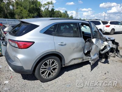 Trzecie zdjęcie samochodu z tyłu: 2020 FORD ESCAPE SEL VIN:1FMCU0H63LUA14820 - miniatura