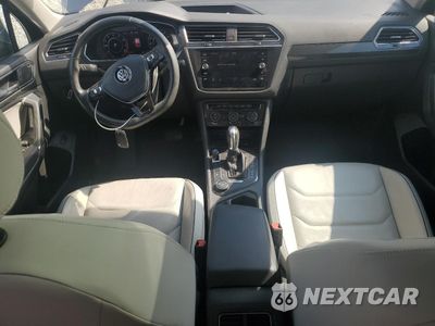Zdjęcie 8 z 15 samochodu: 2018 VOLKSWAGEN TIGUAN SEL PREMIUM VIN:3VV4B7AX3JM185323 - miniatura