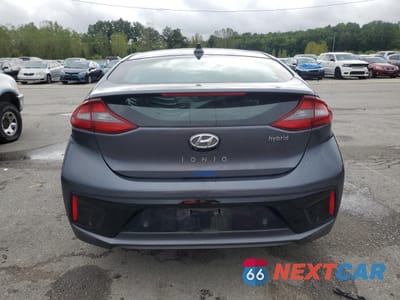 Zdjęcie 6 z 14 samochodu: 2017 HYUNDAI IONIQ LIMITED VIN:KMHC05LC5HU028814 - miniatura
