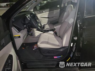 Zdjęcie 7 z 12 samochodu: 2016 HYUNDAI TUCSON LIMITED VIN:KM8J33A47GU224251 - miniatura