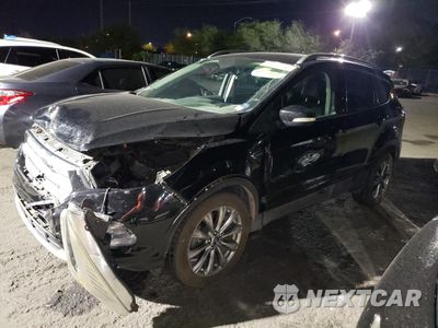 2017 FORD ESCAPE TITANIUM 1FMCU9J99HUE62219 - główne zdjęcie licytacji z USA - miniatura