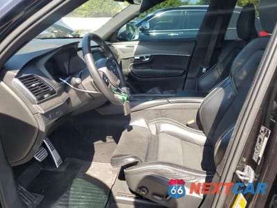 Zdjęcie 7 z 13 samochodu: 2019 VOLVO XC90 T6 R-DESIGN VIN:YV4A22PM3K1454062 - miniatura