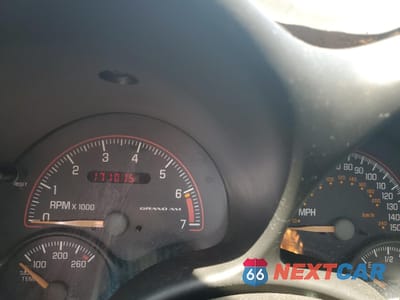 Zdjęcie 9 z 14 samochodu: 2001 PONTIAC GRAND AM GT VIN:1G2NW12E71M649960 - miniatura