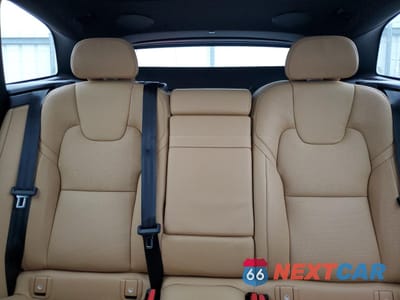 Zdjęcie 10 z 16 samochodu: 2021 VOLVO XC60 T6 INSCRIPTION VIN:YV4A22RL2M1749709 - miniatura