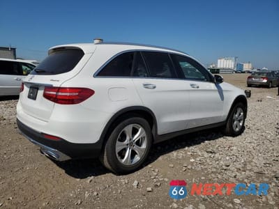 Trzecie zdjęcie samochodu z tyłu: 2018 MERCEDES-BENZ GLC 300 4MATIC VIN:WDC0G4KB4JV091466 - miniatura