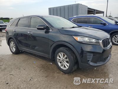 Czwarte zdjęcie samochodu z boku: 2019 KIA SORENTO L VIN:5XYPG4A32KG566300 - miniatura
