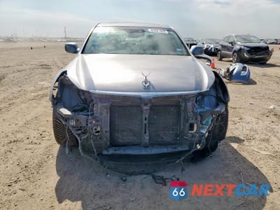 Piąte zdjęcie samochodu w środku: 2016 HYUNDAI EQUUS SIGNATURE VIN:KMHGH4JH2GU101753 - miniatura