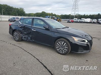 Czwarte zdjęcie samochodu z boku: 2025 NISSAN ALTIMA SV VIN:1N4BL4DV0SN397654 - miniatura