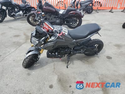 Trzecie zdjęcie samochodu z tyłu: 2018 HONDA GROM VIN:MLHJC7518J5010802 - miniatura