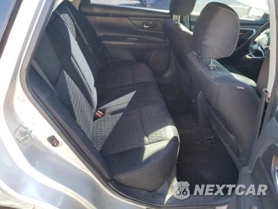 Zdjęcie 10 z 12 samochodu: 2016 NISSAN ALTIMA 2.5 VIN:1N4AL3AP3GN383072 - miniatura