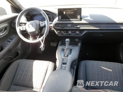 Zdjęcie 8 z 16 samochodu: 2024 HONDA HR-V SPORT VIN:3CZRZ2H58RM711328 - miniatura