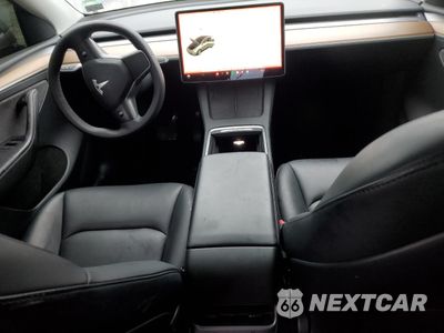 Zdjęcie 8 z 15 samochodu: 2023 TESLA MODEL Y VIN:7SAYGDEE3PF605171 - miniatura