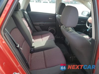 Zdjęcie 10 z 13 samochodu: 2005 MAZDA 3 HATCHBACK VIN:JM1BK143251337803 - miniatura