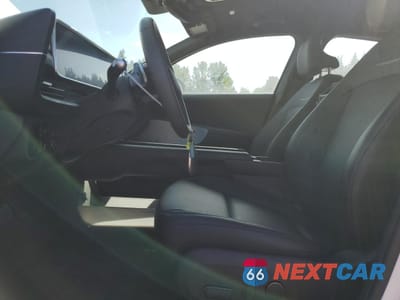 Zdjęcie 7 z 12 samochodu: 2023 HYUNDAI IONIQ 6 SEL VIN:KMHM34AC5PA040888 - miniatura