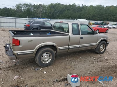 Trzecie zdjęcie samochodu z tyłu: 1999 CHEVROLET S TRUCK S10 VIN:1GCDT19X2XK167568 - miniatura