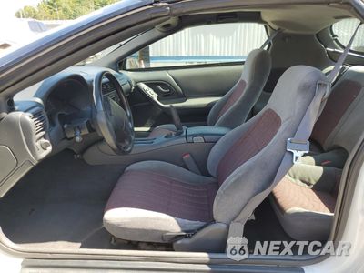 Zdjęcie 7 z 12 samochodu: 1998 CHEVROLET CAMARO VIN:2G1FP22K3W2139099 - miniatura