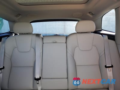 Zdjęcie 10 z 15 samochodu: 2024 VOLVO XC60 PLUS VIN:YV4L12RL7R1712674 - miniatura