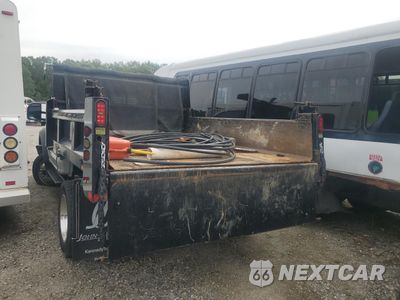Drugie zdjęcie samochodu z przodu: 2021 FORD F550 SUPER DUTY VIN:1FDUF5HT0MDA00649 - miniatura