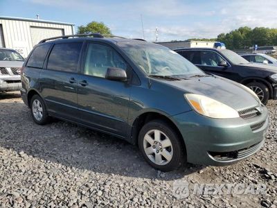 Czwarte zdjęcie samochodu z boku: 2004 TOYOTA SIENNA VIN:5TDZA23C44S204213 - miniatura