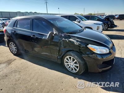Czwarte zdjęcie samochodu z boku: 2010 TOYOTA COROLLA MATRIX VIN:2T1KU4EE8AC256516 - miniatura