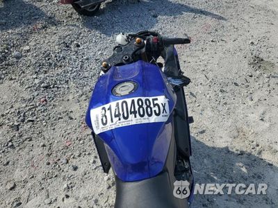 Zdjęcie 6 z 8 samochodu: 2025 YAMAHA YZFR7 VIN:JYARM38E3SA016571 - miniatura
