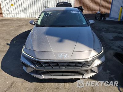 Piąte zdjęcie samochodu w środku: 2024 HYUNDAI ELANTRA SE VIN:KMHLL4DG0RU640312 - miniatura