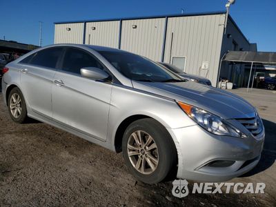 Czwarte zdjęcie samochodu z boku: 2013 HYUNDAI SONATA GLS VIN:5NPEB4AC2DH804390 - miniatura
