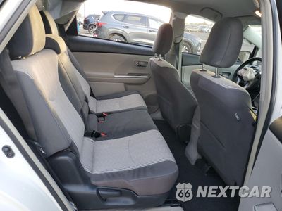 Zdjęcie 10 z 14 samochodu: 2015 TOYOTA PRIUS V VIN:JTDZN3EU7FJ025051 - miniatura