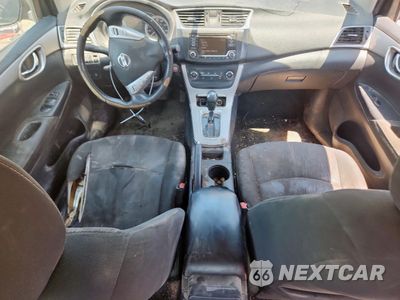 Zdjęcie 8 z 13 samochodu: 2015 NISSAN SENTRA S VIN:3N1AB7AP5FL668846 - miniatura