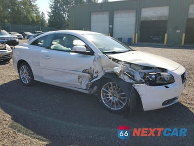 Czwarte zdjęcie samochodu z boku: 2009 VOLVO C70 T5 VIN:YV1MC67259J075457 - miniatura