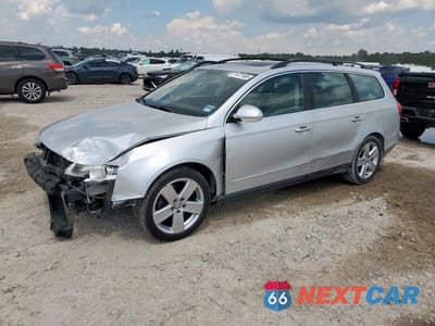 2008 VOLKSWAGEN PASSAT WAGON KOMFORT WVWLK73C08E195487 - główne zdjęcie licytacji z USA - miniatura