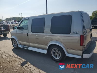 Drugie zdjęcie samochodu z przodu: 2001 GMC SAFARI XT VIN:1GDDM19W11B511382 - miniatura