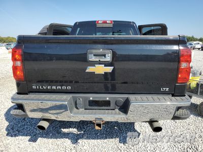 Zdjęcie 6 z 15 samochodu: 2015 CHEVROLET SILVERADO K1500 LTZ VIN:1GCVKSEC2FZ226110 - miniatura