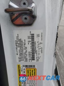 Zdjęcie 12 z 12 samochodu: 2018 FORD MUSTANG VIN:1FA6P8TH6J5157015 - miniatura