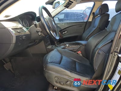 Zdjęcie 7 z 14 samochodu: 2007 BMW 550 I VIN:WBANB53597CP04028 - miniatura