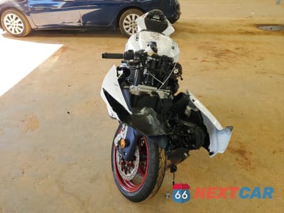 Drugie zdjęcie samochodu z przodu: 2025 SUZUKI GSX-R600 VIN:JS1GN7FA1S7101710 - miniatura