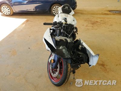 Drugie zdjęcie samochodu z przodu: 2025 SUZUKI GSX-R600 VIN:JS1GN7FA1S7101710 - miniatura