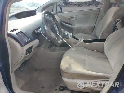 Zdjęcie 7 z 14 samochodu: 2010 TOYOTA PRIUS VIN:JTDKN3DU1A0211301 - miniatura