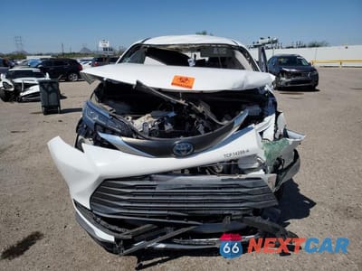 Piąte zdjęcie samochodu w środku: 2022 TOYOTA SIENNA LE VIN:5TDKSKFC6NS061311 - miniatura