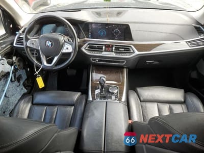 Zdjęcie 8 z 14 samochodu: 2019 BMW X7 XDRIVE50I VIN:5UXCX4C59KLS37822 - miniatura