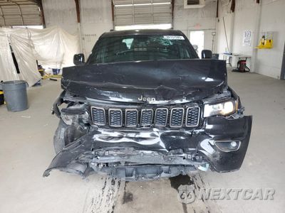 Piąte zdjęcie samochodu w środku: 2016 JEEP GRAND CHEROKEE LAREDO VIN:1C4RJFAG1GC469674 - miniatura